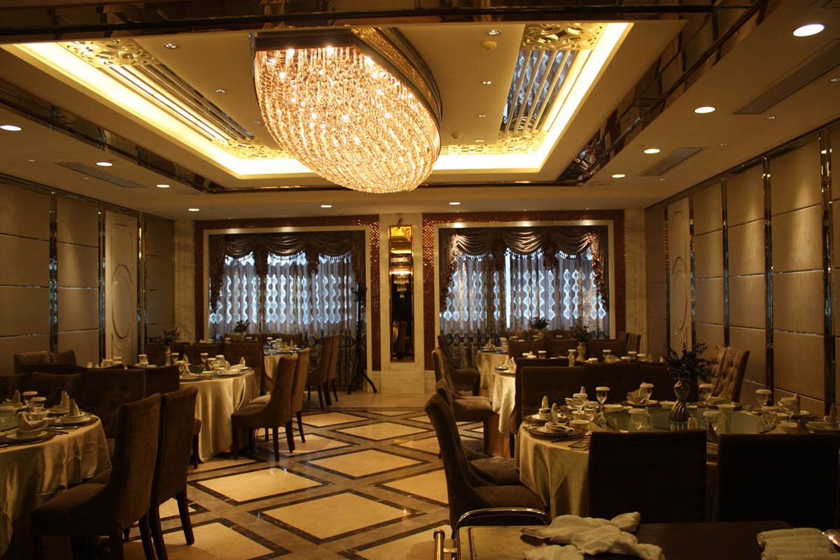 活动隔断-软包+金属包边